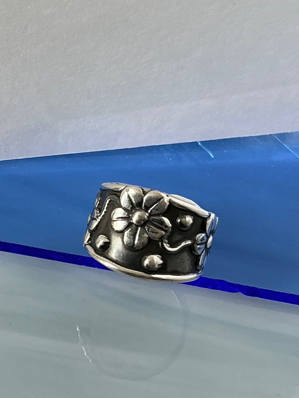Vintage Mexico Sterling Silver Ring Signed Daisy Flower Band Oxidized Design - Picture 4 of 16
